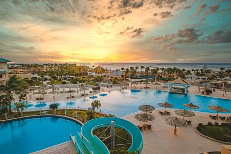 CORAL SEA HOLIDAYS RESORT
